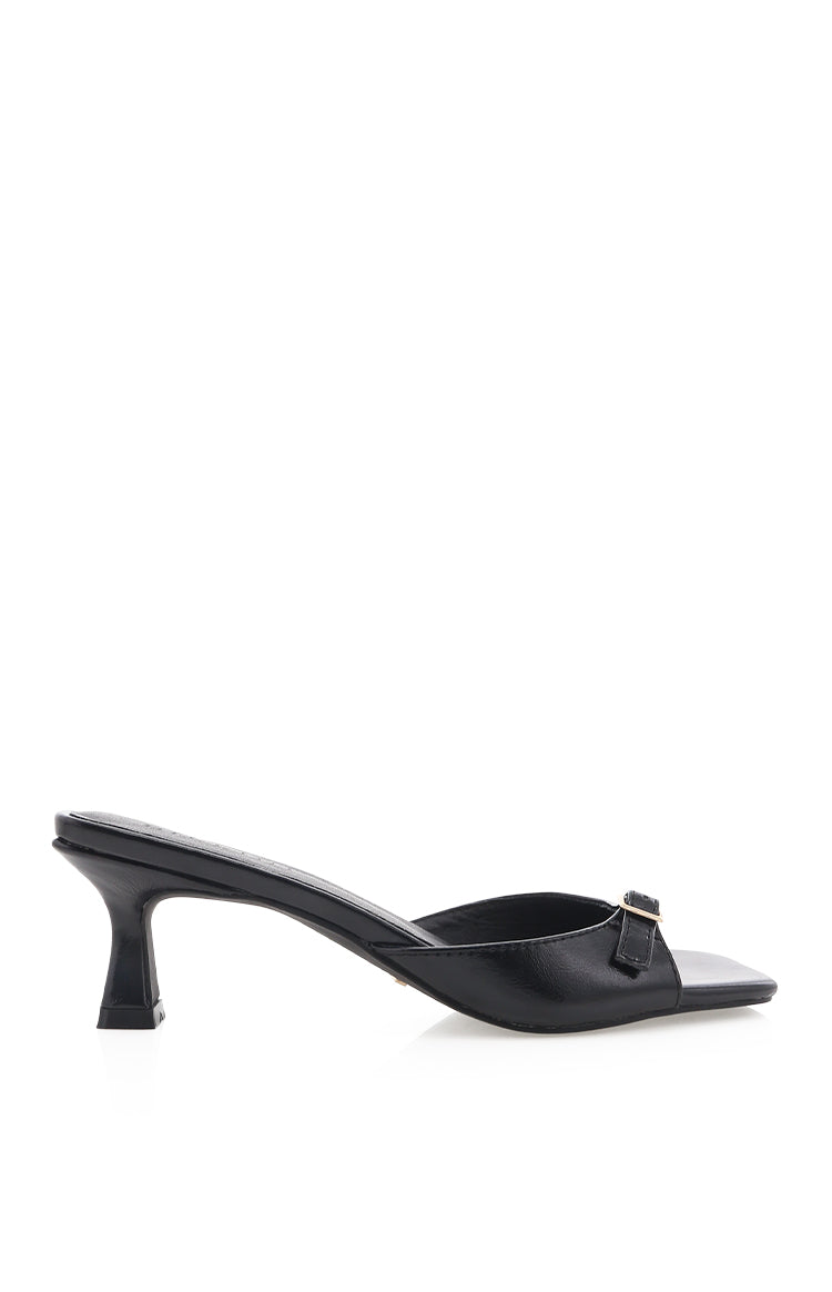 Billini Tilden Black Heels Image