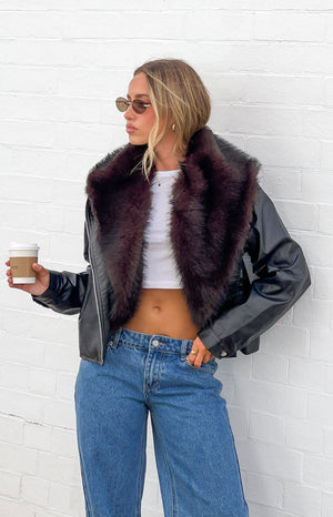 Beginning Boutique Dolci Black Fur Collar PU Jacket black PU cropped jacket with a large black faux fur collar and long sleev