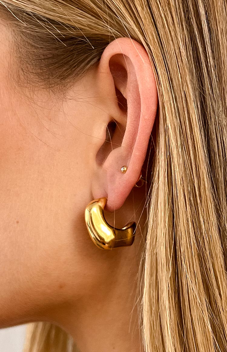 Elaila Gold Hoop Earrings