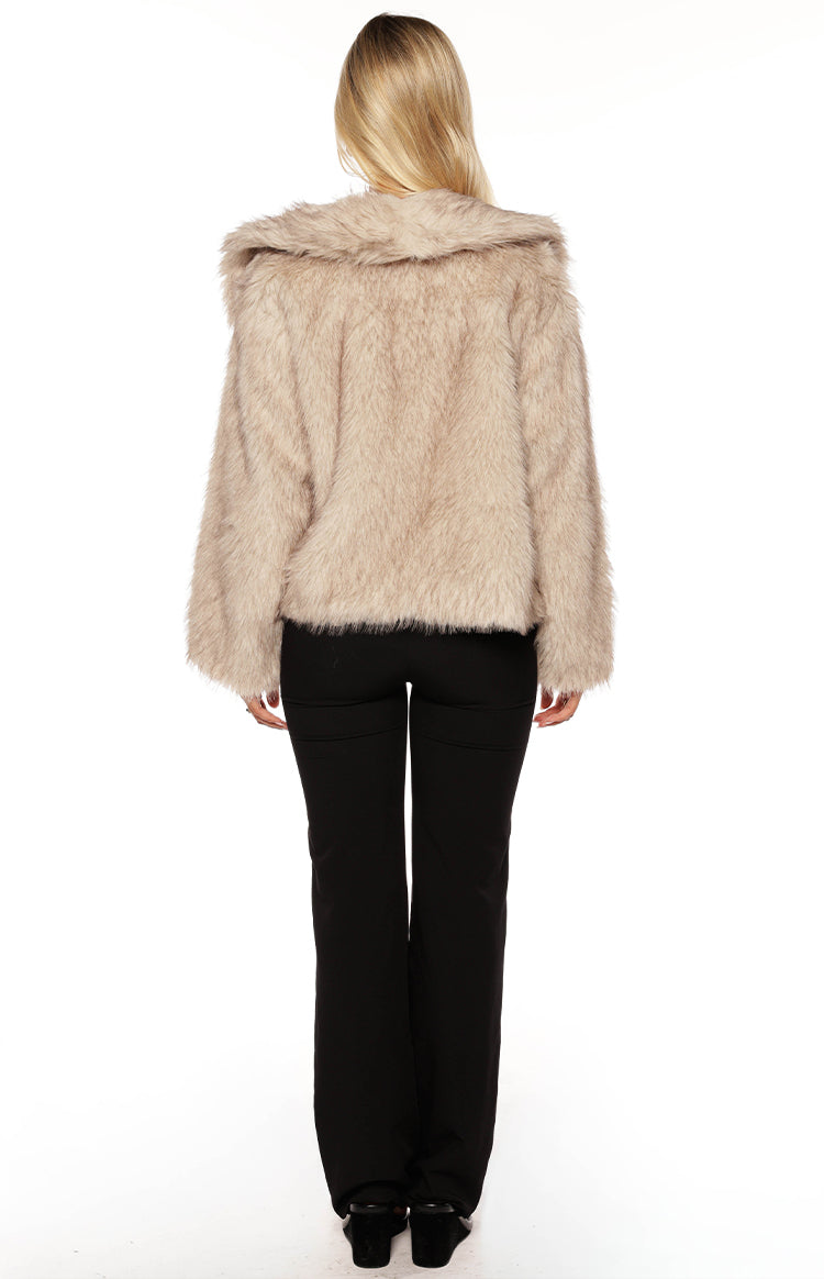 It Girl Sand Faux Fur Jacket - PRE ORDER Image