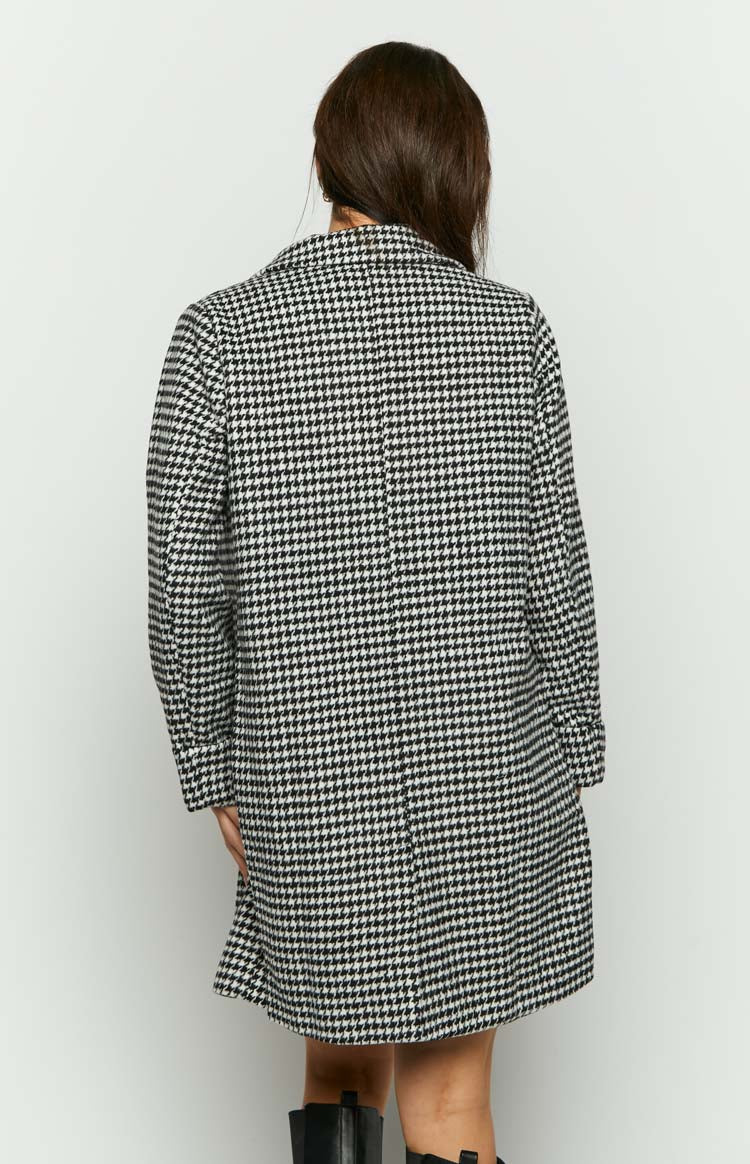 Shila Black and White Check Jacket Image