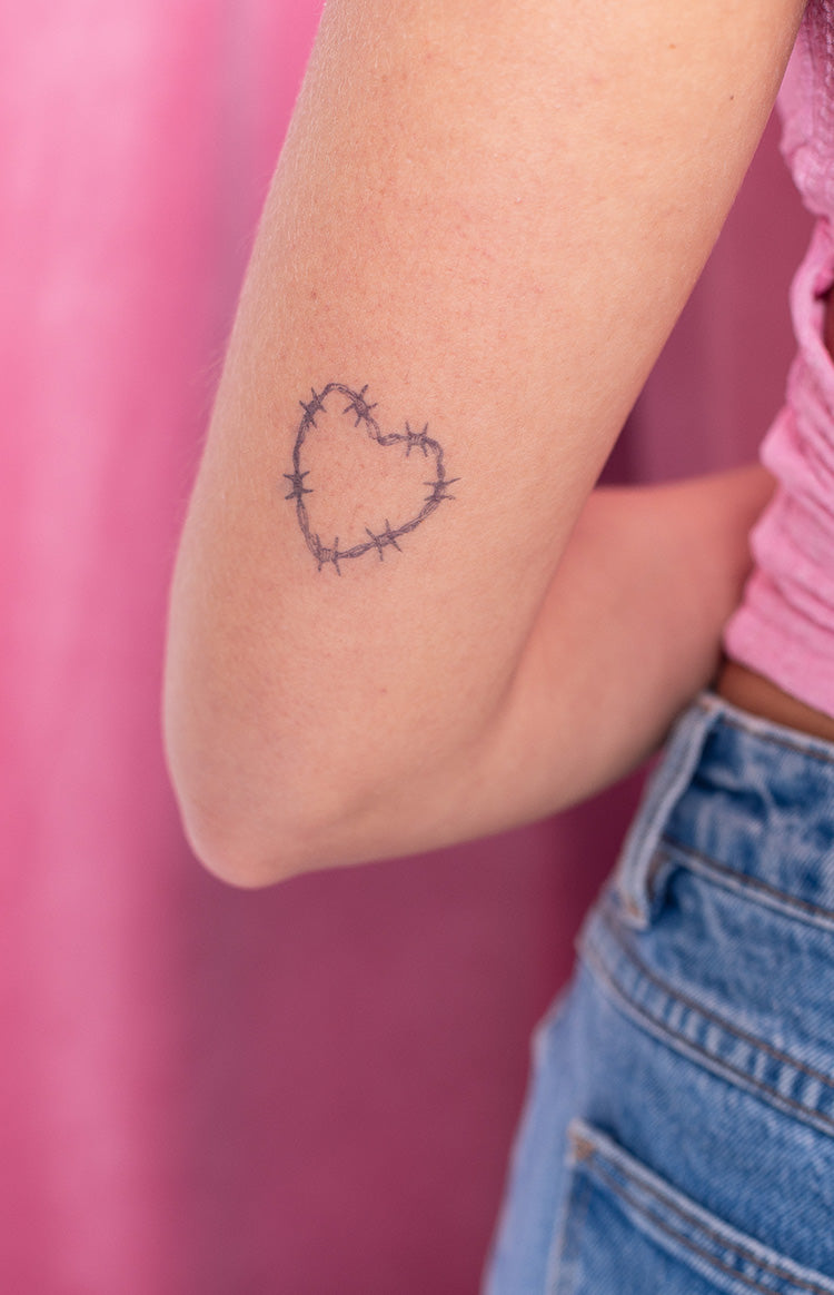 Beginning Boutique Semi-Permanent Tattoos Easytatt X BB grey barbed wire heart tattoo design
