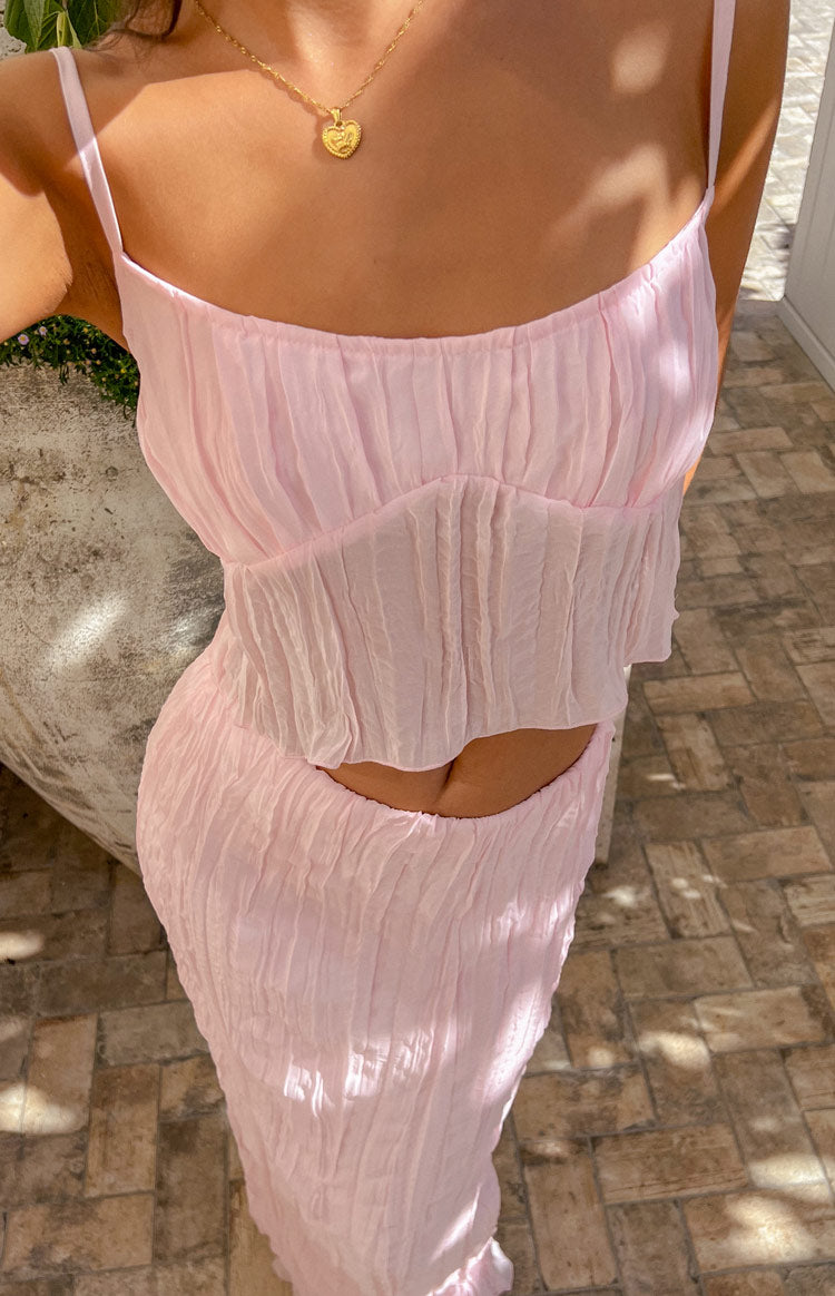 Beginning Boutique The Moment Pink Cami Top pink crinkled cami top with spaghetti straps and gathered bust