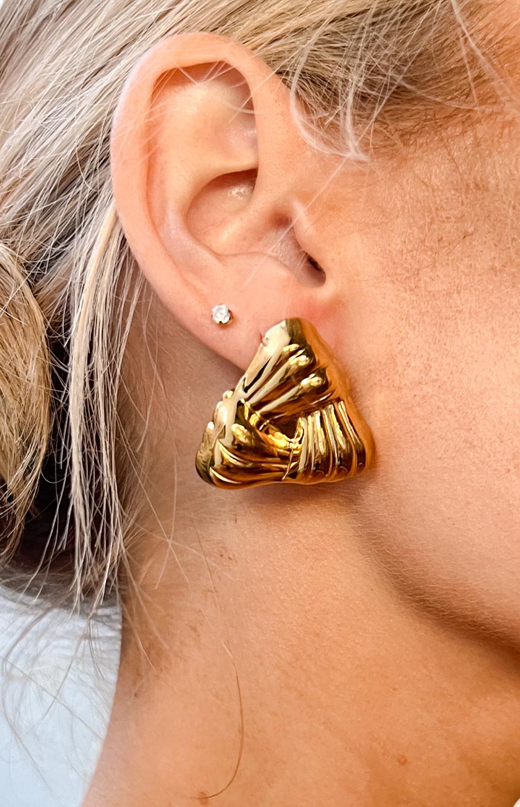 Beginning Boutique Zodie Gold Triangle Statement Stud Earrings gold triangular stud earrings with a ribbed texture